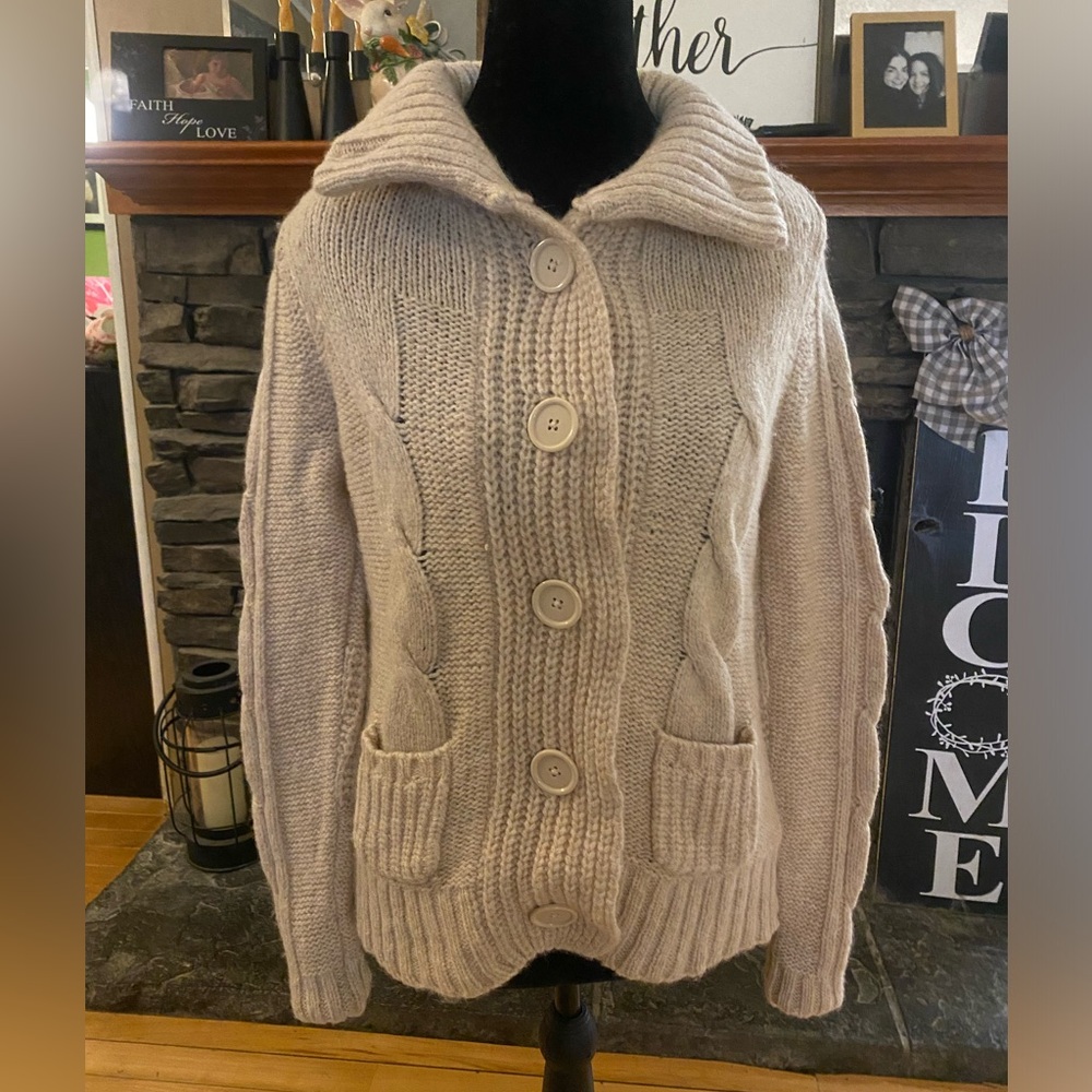 American Eagle Outfitters Cream Cable Knit Button-Up Cardigan